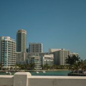 01Miami004